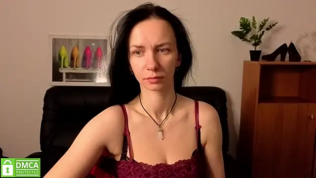 annakillianox online show from May 1, 2026, 5:23 am