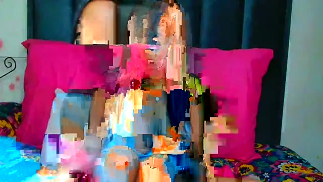 Kiaralane xx online show from January 18, 2025, 2:36 am