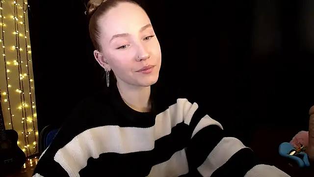 SindiWatsoon online show from February 3, 2026, 1:27 pm