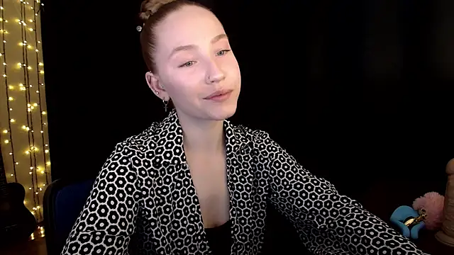 SindiWatsoon online show from February 10, 2026, 1:48 pm