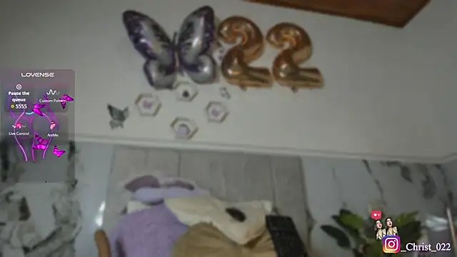 christal cutee online show from May 5, 2026, 3:36 am