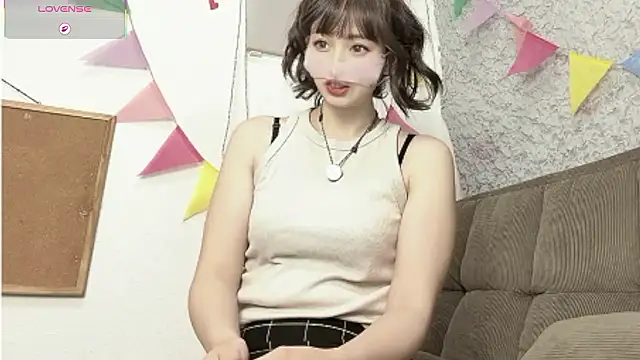 Snapshot of A33-asami chatting on May 7, 2026, 2:28 am A33-asami online show from May 7, 2026, 2:28 am
