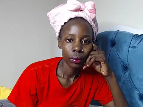 Snapshot of Hotellen chatting on June 23, 2026, 10:57 am Hotellen online show from June 23, 2026, 10:57 am