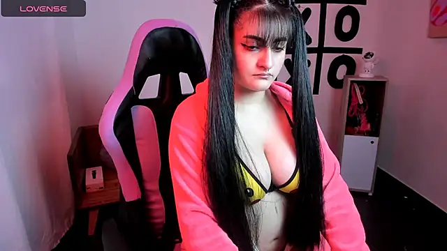 setzuna  online show from March 13, 2026, 3:35 am