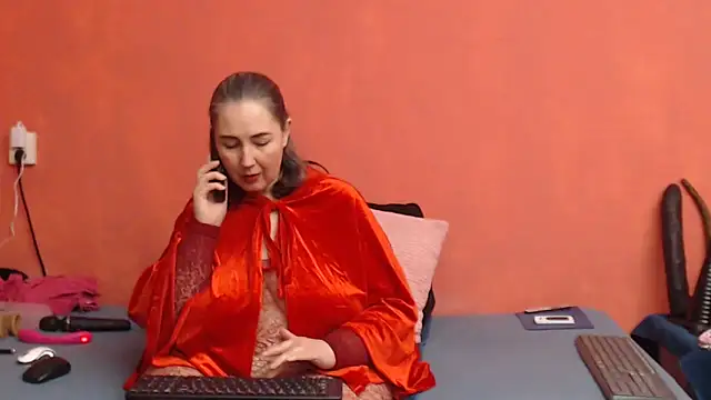 MilfGina online show from December 9, 2024, 1:45 pm