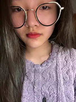 Snapshot of Krixxi22 chatting on February 7, 2026, 4:11 pm Krixxi22 online show from February 7, 2026, 4:11 pm