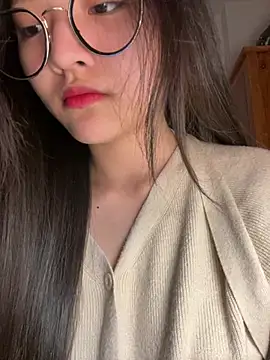 Snapshot of Krixxi22 chatting on March 12, 2026, 2:45 pm Krixxi22 online show from March 12, 2026, 2:45 pm