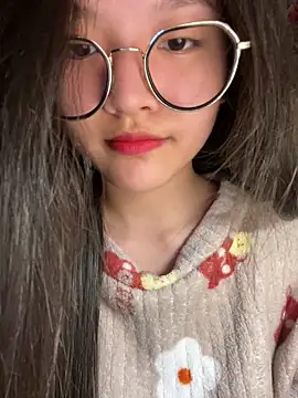 Snapshot of Krixxi22 chatting on March 15, 2026, 2:23 pm Krixxi22 online show from March 15, 2026, 2:23 pm