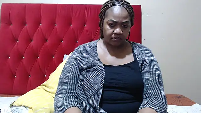 MIGHTYASSS online show from October 29, 2025, 5:42 am