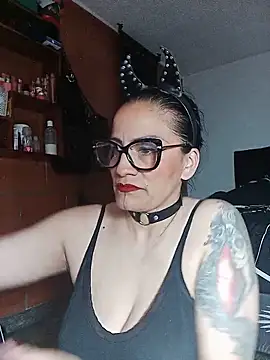 Taylor-hardcore online show from May 30, 2026, 2:52 am