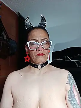 Taylor-hardcore online show from June 15, 2026, 2:03 am