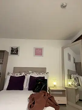 rubi star online show from October 2, 2025, 4:25 pm