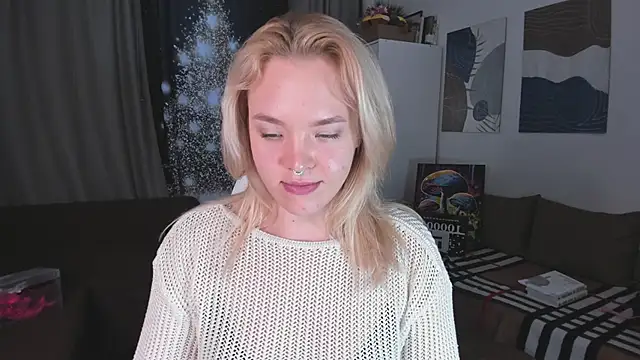 EvelinaDarling online show from December 19, 2024, 9:40 am