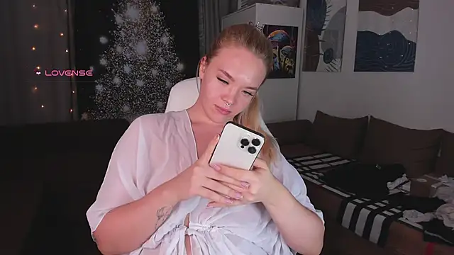 EvelinaDarling online show from December 28, 2024, 9:52 am