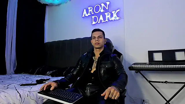 Aron Dark online show from December 29, 2024, 11:18 pm