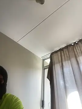jaytee198610 online show from May 7, 2026, 11:59 am
