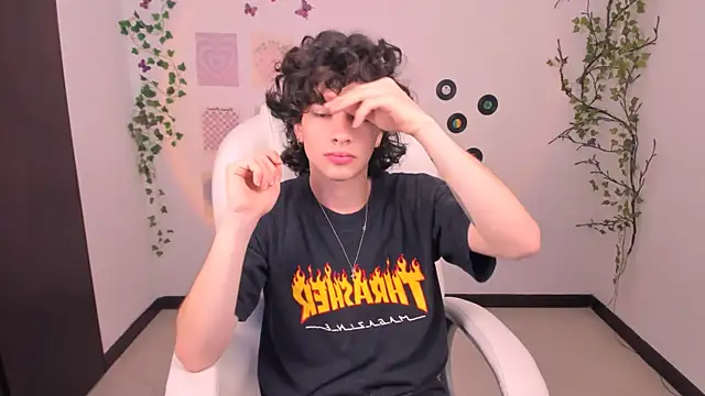 Angelo duarte online show from September 18, 2025, 5:59 pm