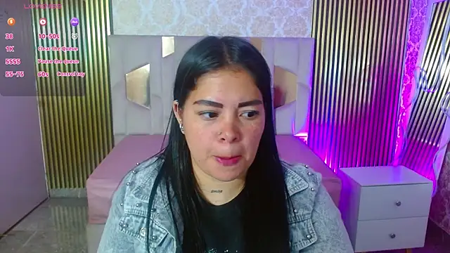 martinna tay online show from June 21, 2026, 3:20 am