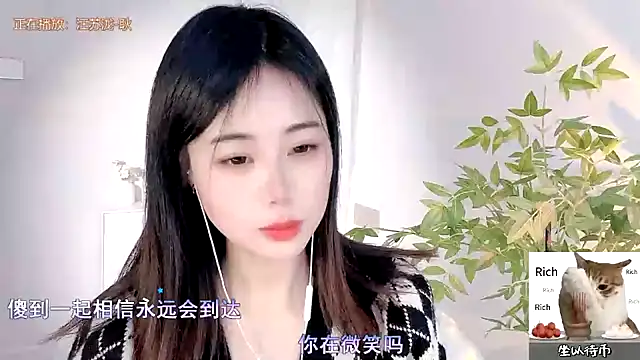CL 2024 online show from February 14, 2025, 1:51 pm