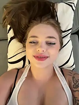 Snapshot of DanySteysi chatting on March 14, 2026, 6:19 am DanySteysi online show from March 14, 2026, 6:19 am