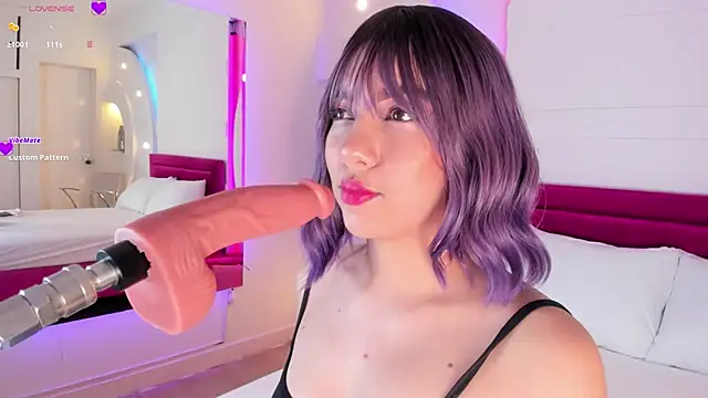 Snapshot of AliceHanz chatting on December 20, 2024, 4:31 am AliceHanz online show from December 20, 2024, 4:31 am