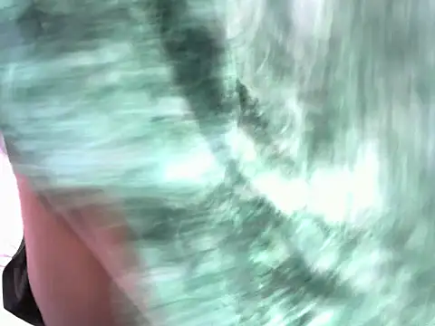 Snapshot of Creamy-Queen chatting on October 23, 2025, 11:53 am Creamy-Queen online show from October 23, 2025, 11:53 am