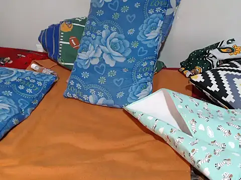 Snapshot of trina_kay chatting on October 30, 2025, 5:13 pm trina kay online show from October 30, 2025, 5:13 pm