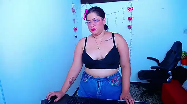 littleflower4you online show from January 24, 2025, 1:24 am