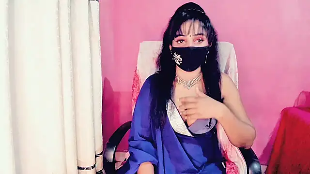 Snapshot of Lexi_Lore_X chatting on July 10, 2026, 4:20 pm Lexi Lore X online show from July 10, 2026, 4:20 pm