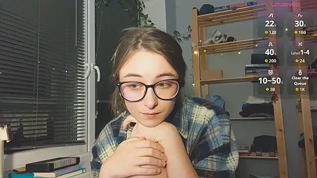 monlight  dana online show from October 5, 2025, 5:00 pm