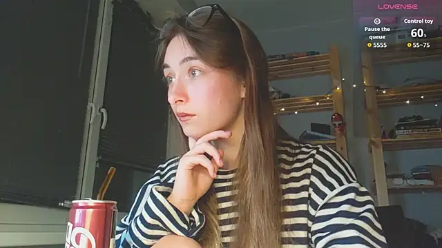 monlight  dana online show from November 30, 2025, 8:46 pm