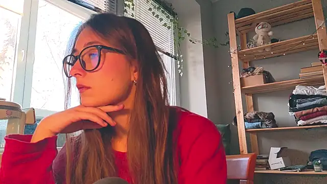 monlight  dana online show from April 8, 2026, 4:07 pm