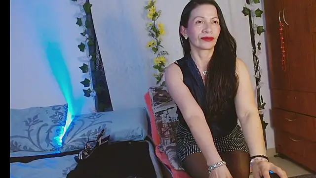 cattaleya1476 online show from January 12, 2025, 10:12 pm