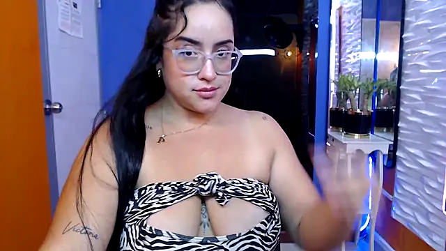 Snapshot of Sofiia_davis23 chatting on February 18, 2025, 4:26 pm Sofiia davis23 online show from February 18, 2025, 4:26 pm