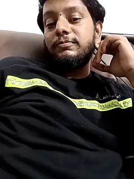 indianhotche online show from November 7, 2025, 8:09 pm