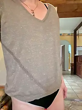 Snapshot of SpiceLea chatting on February 25, 2026, 8:46 am SpiceLea online show from February 25, 2026, 8:46 am