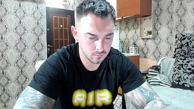 Jonmusclemaster online show from December 13, 2025, 9:20 pm