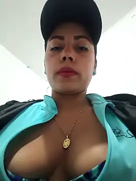  andrea30 online show from April 29, 2026, 11:25 am