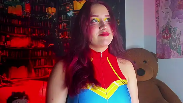 LailaCatt online show from December 1, 2025, 5:34 am