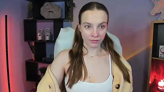 Snapshot of kenzie_x chatting on February 25, 2025, 8:14 am kenzie x online show from February 25, 2025, 8:14 am