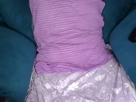 SquirtQueen222 online show from December 7, 2024, 10:50 pm