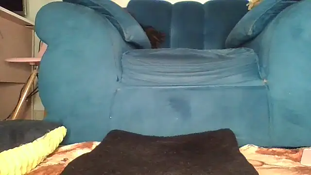 SquirtQueen222 online show from June 8, 2026, 6:52 pm