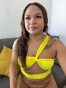 Snapshot of Samara_Hillss chatting on June 17, 2026, 1:12 pm Samara Hillss online show from June 17, 2026, 1:12 pm