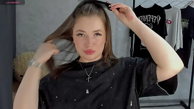Snapshot of Diana_twerk chatting on May 5, 2026, 9:39 am Diana twerk online show from May 5, 2026, 9:39 am