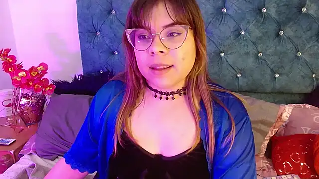 EmmaCoxx online show from February 2, 2025, 8:46 am