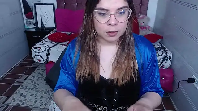 EmmaCoxx online show from February 13, 2025, 3:07 am