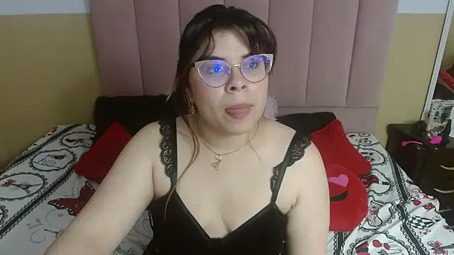 EmmaCoxx online show from February 22, 2025, 2:50 am