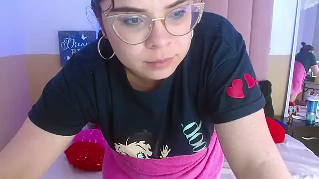 EmmaCoxx online show from March 13, 2025, 7:20 am