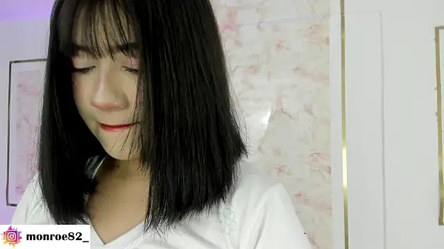 GENNESIS LOVE online show from May 30, 2026, 3:25 am