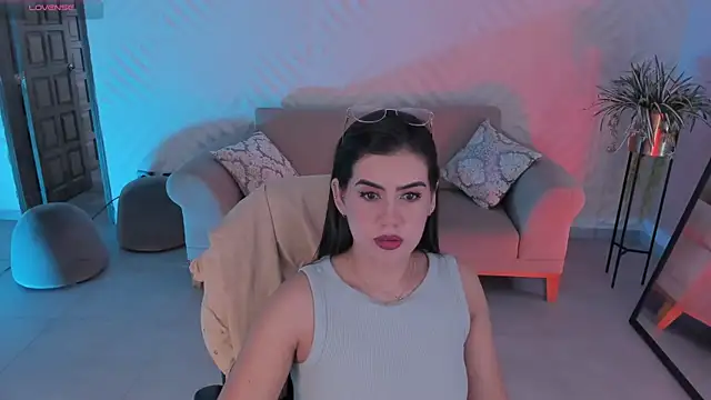 AngelicaVega online show from November 11, 2025, 7:36 pm